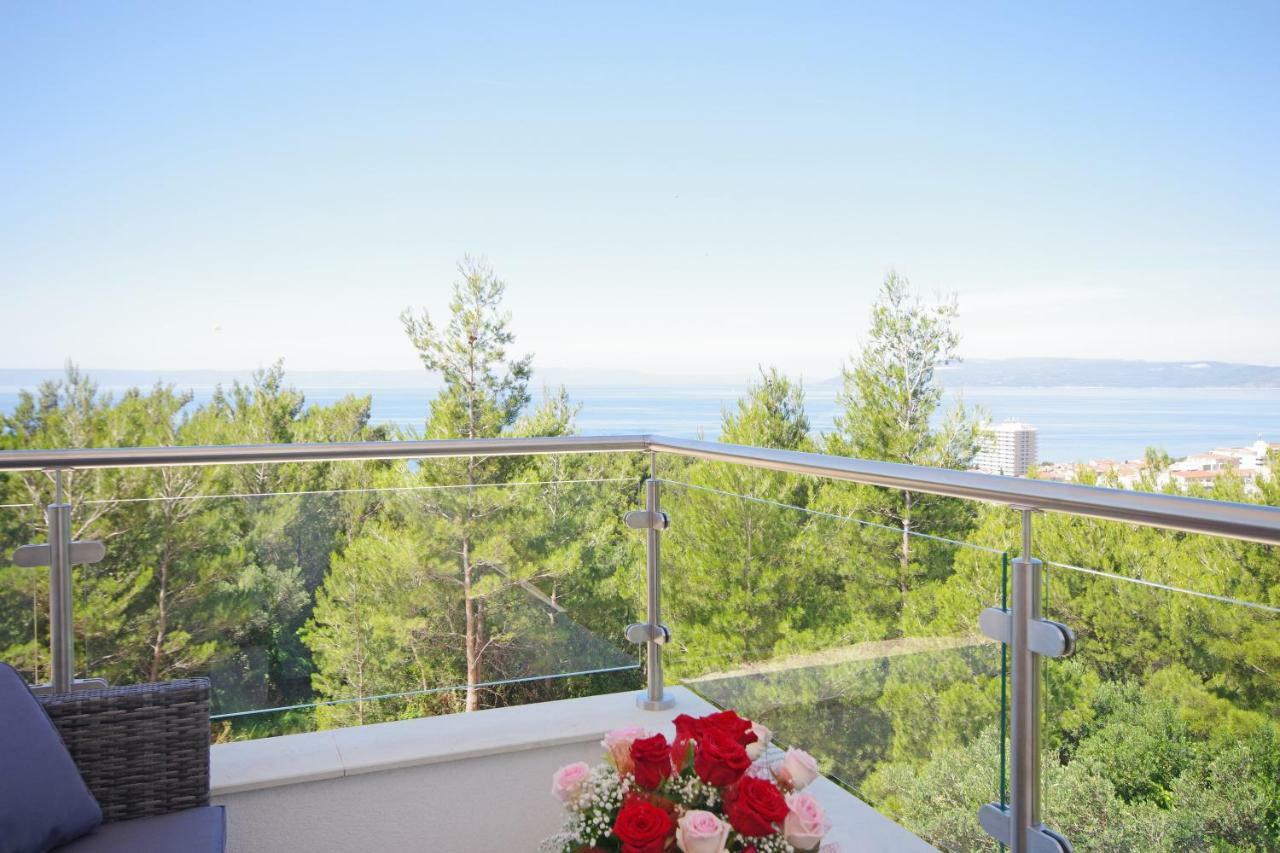 Villa Inis Макарська Екстер'єр фото